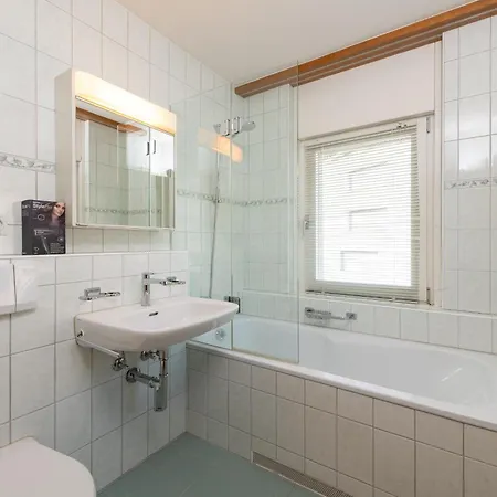 Duplex Cosy Appt, Location * St. Moritz