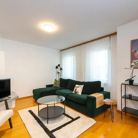 Duplex Cosy Appt, Location